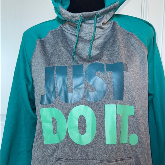 Nike Size Large Hoodie- Therma-Fit Grey with Teal Sleeves & Hood Green ‘DO IT.’ - Picture 2 of 10
